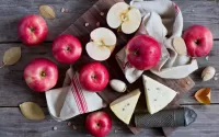 Puzzle Apples and cheese