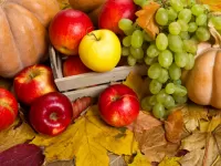 Jigsaw Puzzle apples and grapes