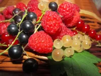 Слагалица Berries