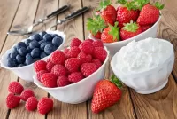 Jigsaw Puzzle Berries and cottage cheese
