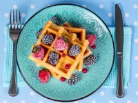 Puzzle Berry waffles