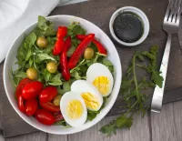 Слагалица Egg and vegetables