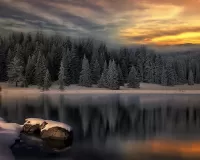 Пазл Закат над озером