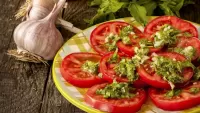 Jigsaw Puzzle Appetizer of tomatoes