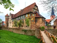 Bulmaca Michelstadt Castle