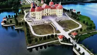 Jigsaw Puzzle Castle on the island