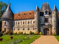 Slagalica Castle of Saint-Germain-de-Livet