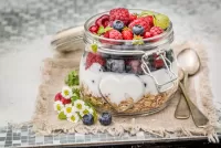 Bulmaca Breakfast with berries