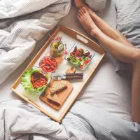Puzzle Breakfast in bed