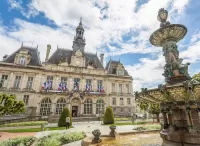 Jigsaw Puzzle City Hall in Limoges