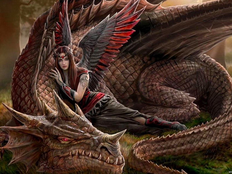Фото девушки с драконом