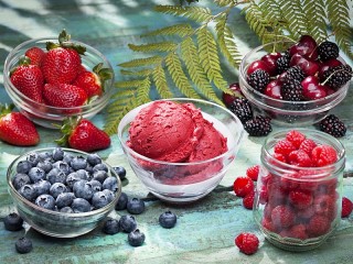 Пазл «Мороженое и ягоды»