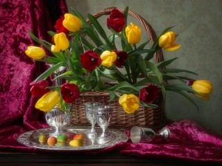 Пазл «Натюрморт с тюльпанами»
